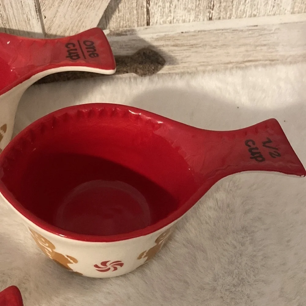 Grace’s Bakeshop Gingerbread Measuring Cups